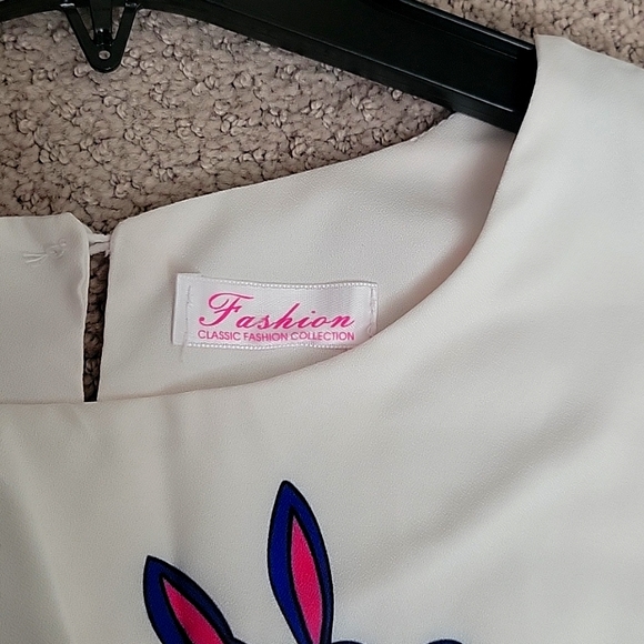 Maternity colorful short dress (Bundle and offer for all Maternity items) - Picture 3 of 3